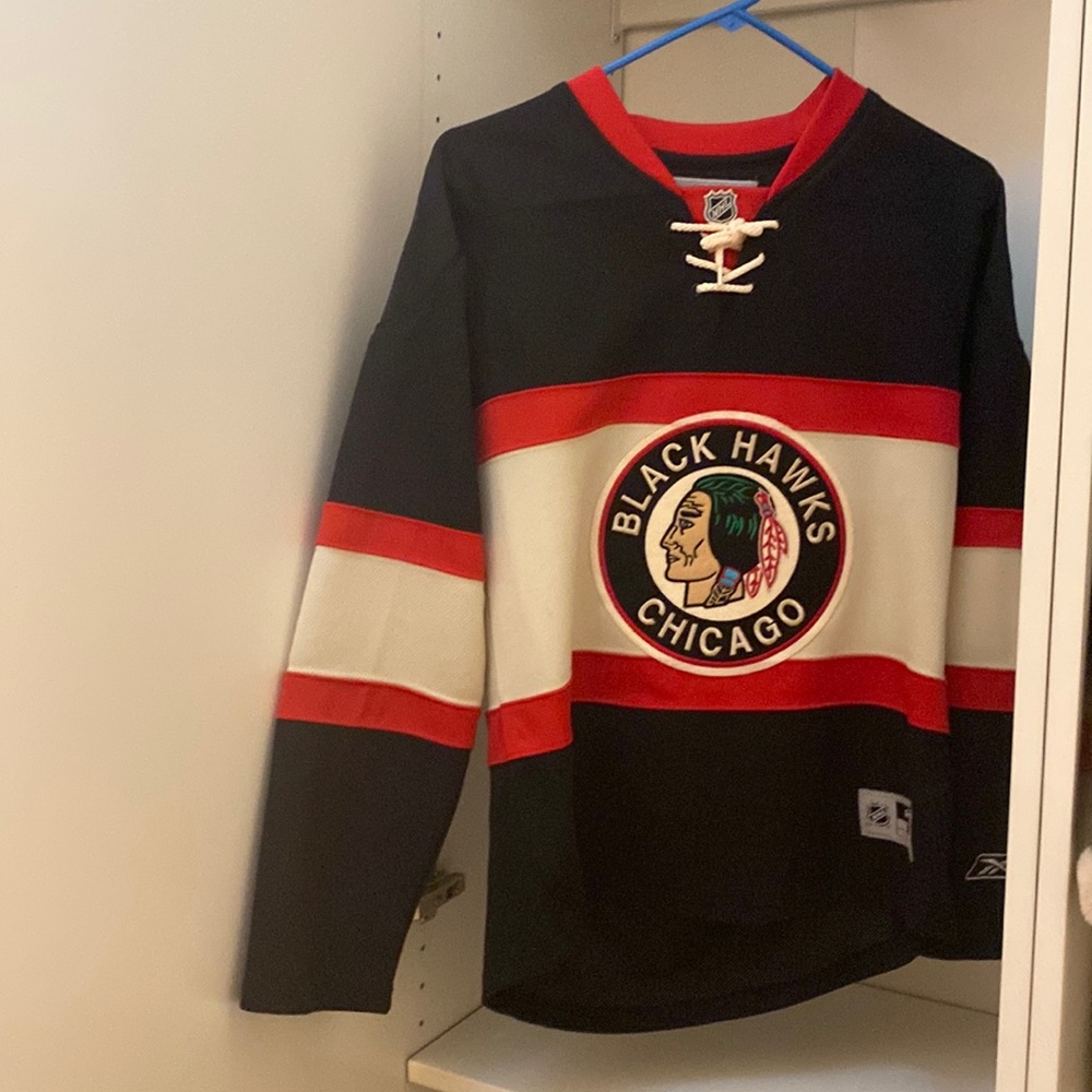 Women’s Medium Black Hawks Jersey NHL Reebok, NWOT